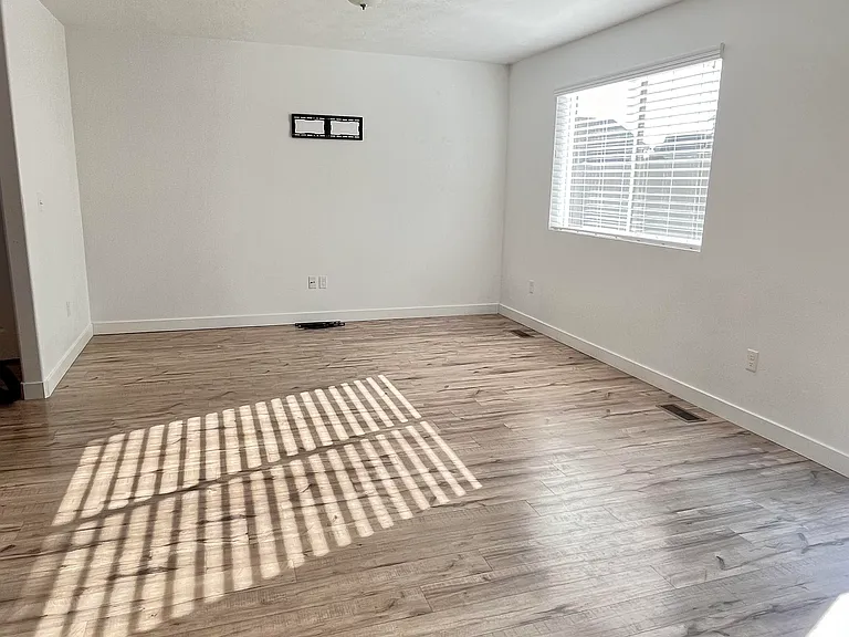 3032 S Red Pine Dr — Photo 3