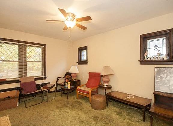 2nd image of 5609 Walsh St