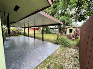 21 SW 59th Ct, Miami, FL 33144