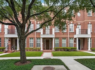15 Islewood Blvd, Spring, TX 77380