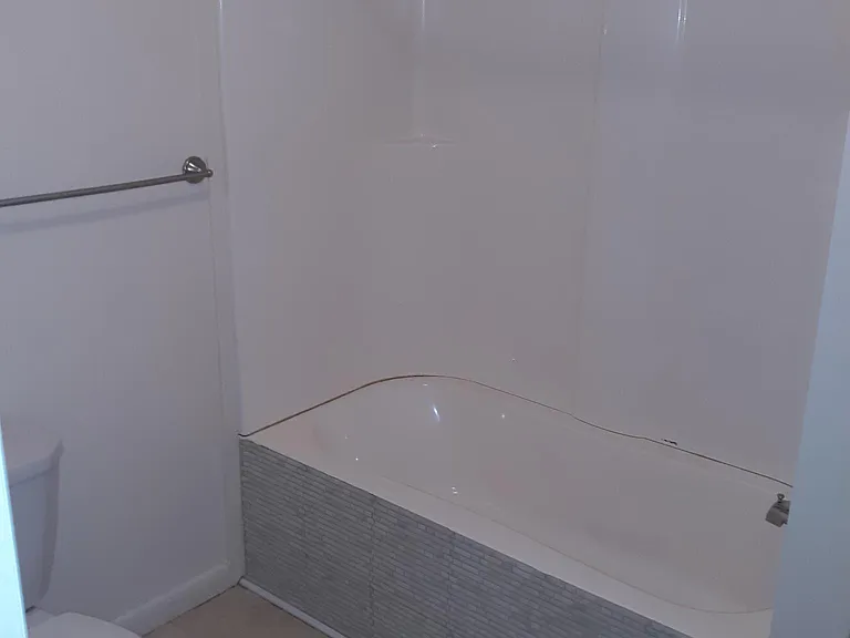 55 S Jefferson Ave #3A — Photo 2