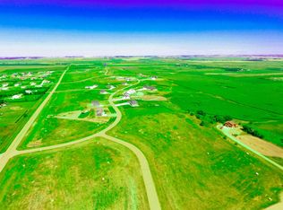 6705 Country Ridge Rd, Bismarck, ND 58503