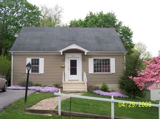 306 7th Ave, Radford, VA 24141