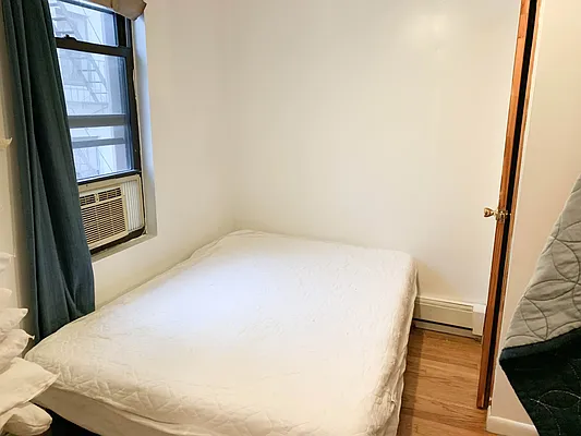 Rented by Ulas Real Estates Inc | media 25