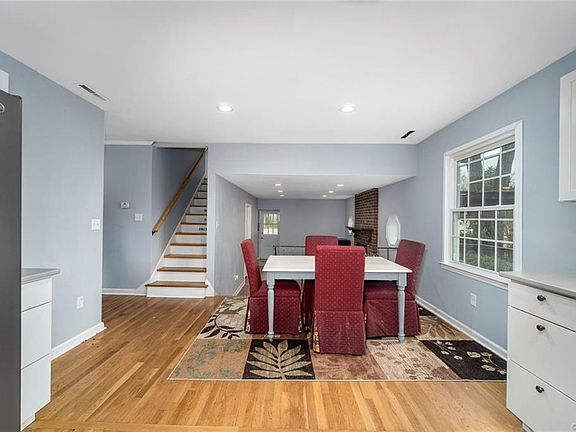 3rd image of 1598 Boisseau Dr