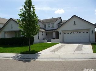 2416 W Windrim Ct, Elk Grove, CA