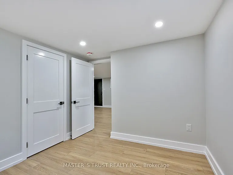 28 Florence Dr #2 — Photo 8