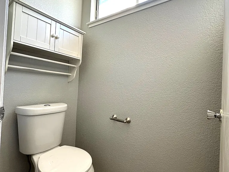 528 Fuchsia Dr — Photo 33