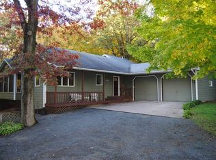 365 Briar Ln, Taylors Falls, MN 55084