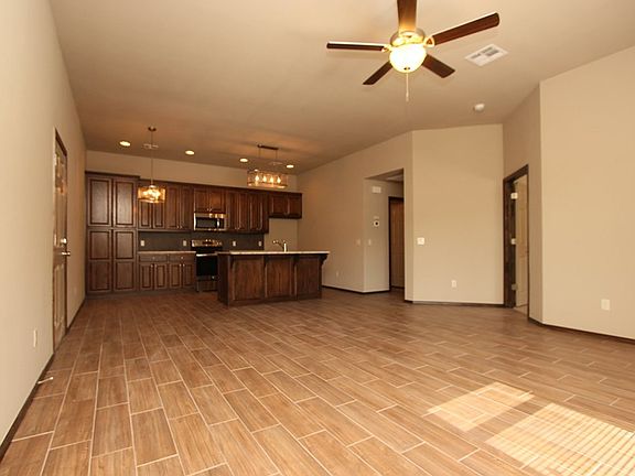 2nd image of 1016 Andrew Dr