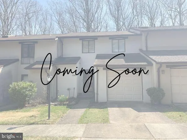 2319 Glade Bank Way, Reston, VA 20191