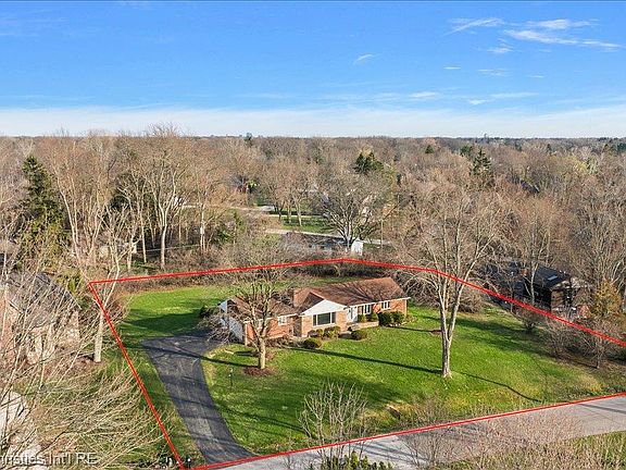 2nd image of 5753 N Kilbrennan Rd