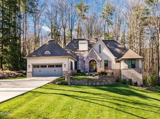 77 Abington Pl, Crossville, TN 38558