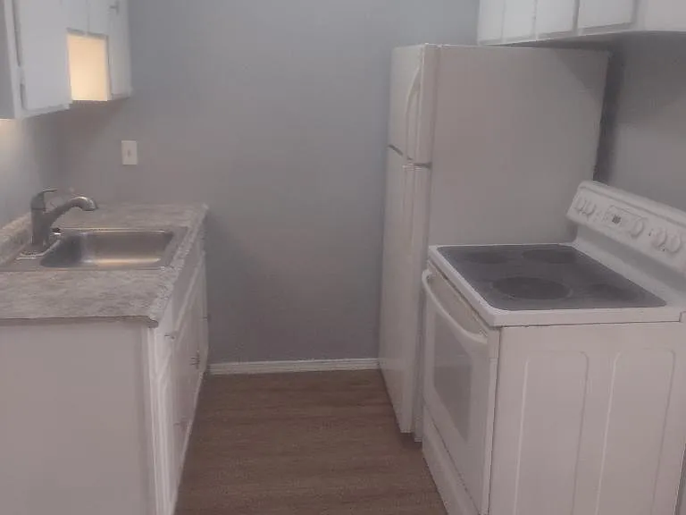 11371 E Seven Mile Rd #6 — Photo 3