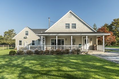 2nd image of 6 Bayfield Ct