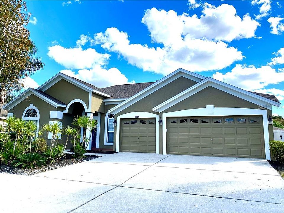 1st image of 10319 Meadow Crossing Dr