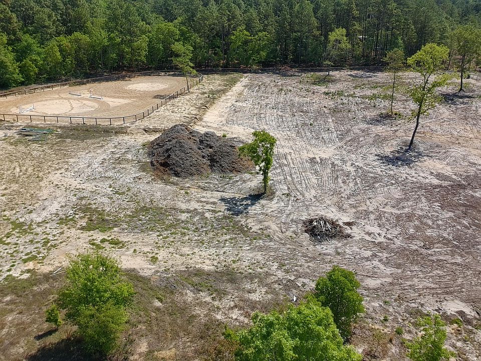 1st image of 208B Frontage Rd