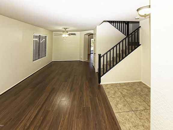 5th image of 28351 N Quartz St