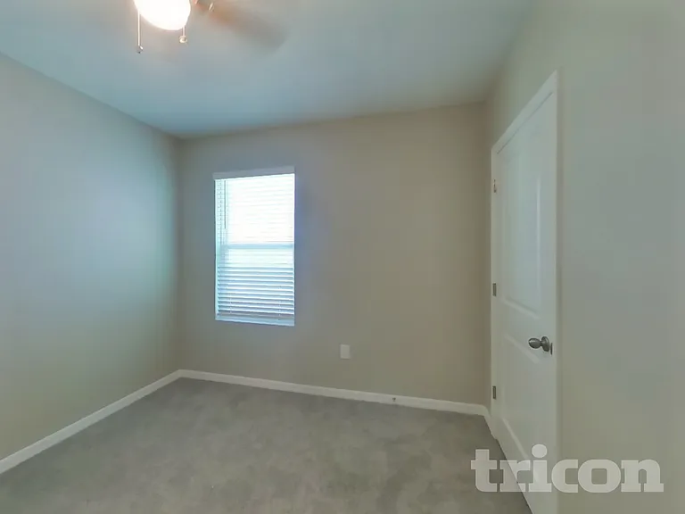 7081 Broad River Ave — Photo 11