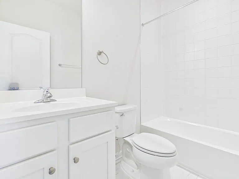 23 Chester Ct — Photo 41
