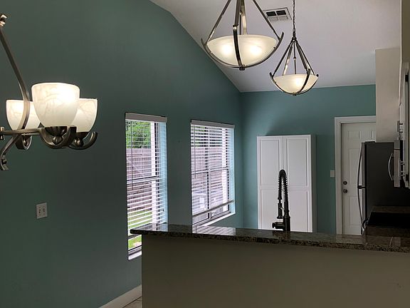 Breakfast Counter