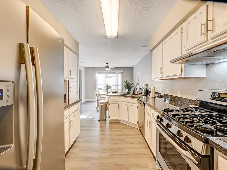 2808 Crystal Lantern Dr — Photo 20