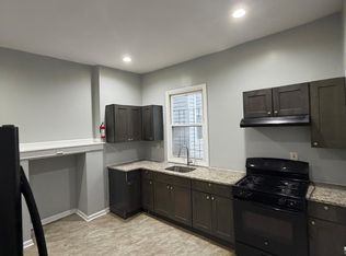 290 S 6th St #A, Newark, NJ 07103