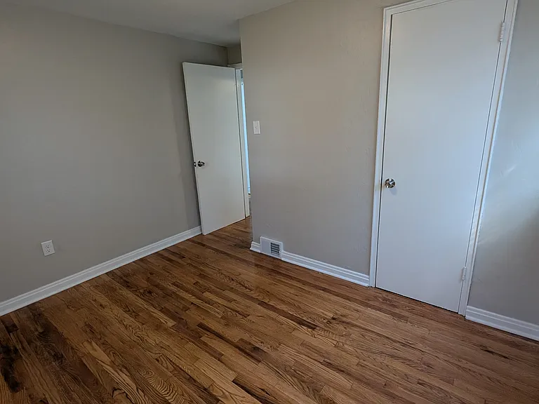 4235 Willow Ave — Photo 6
