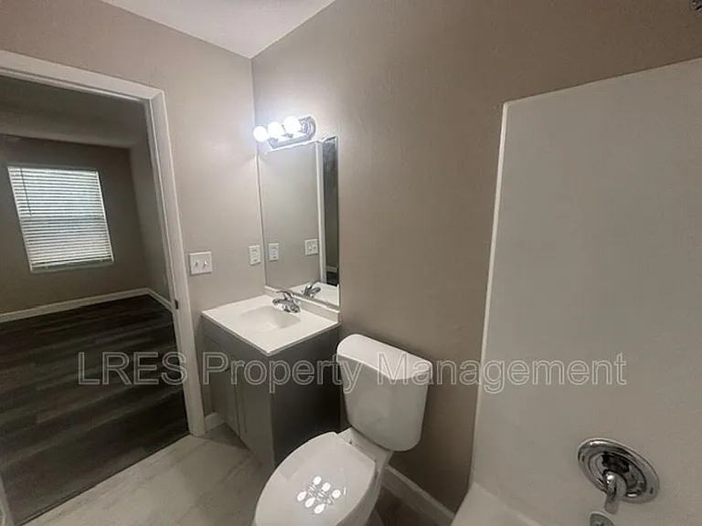 958 Salt Pond Pl #103 — Photo 18