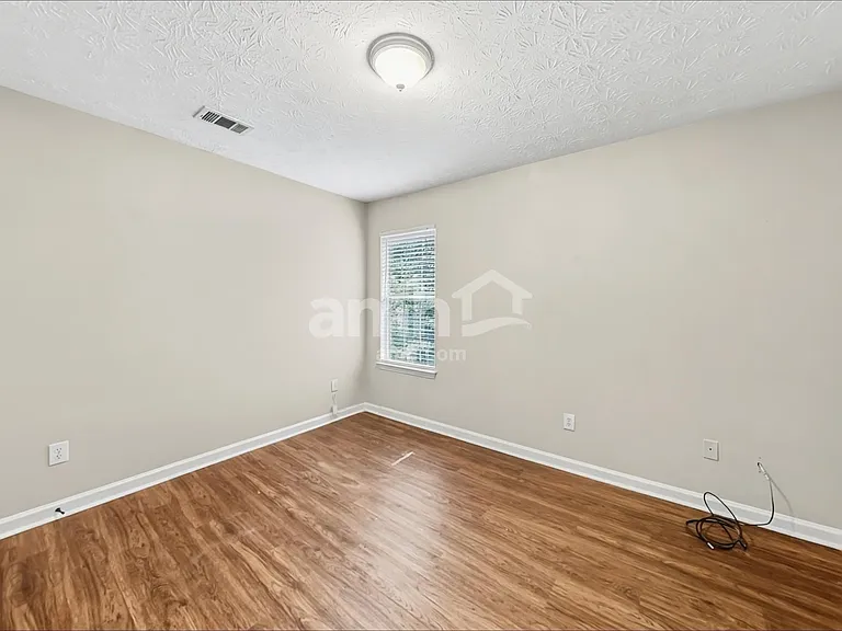 540 Gables Ct — Photo 18