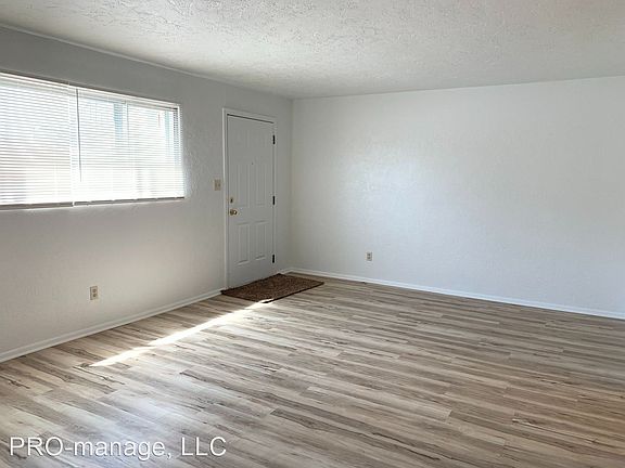 2nd image of 545 Hansen Ave #1