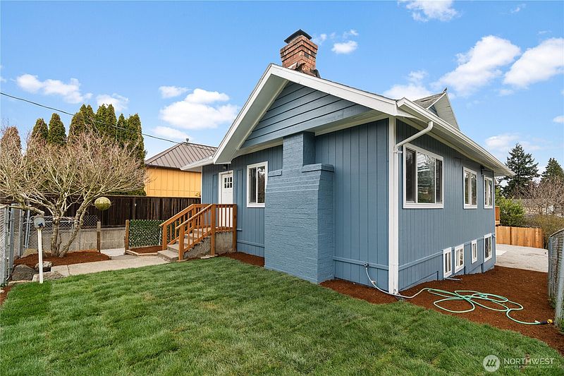 3rd image of 5518 39th Avenue S