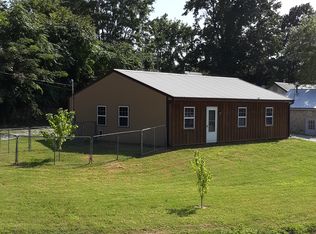 124 E Valley St, Granby, MO 64844