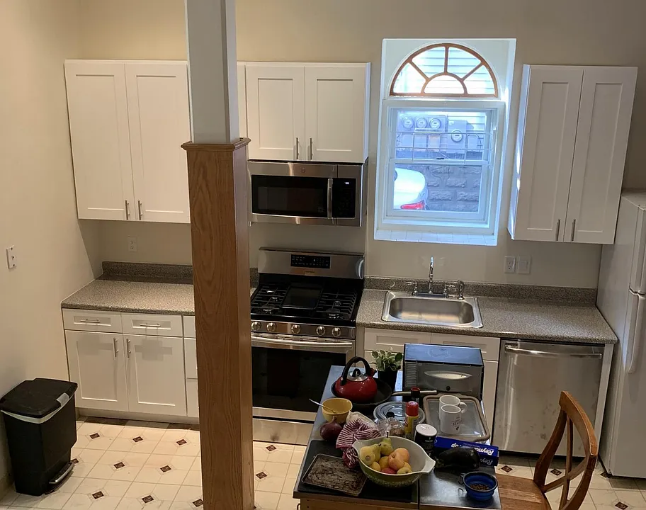 105 Central St #1