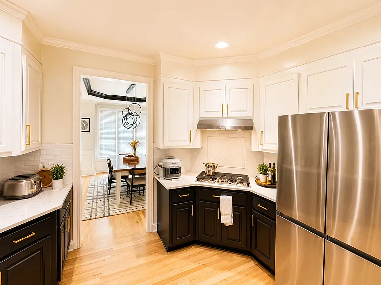 6730 Ridgefield Dr — Photo 11