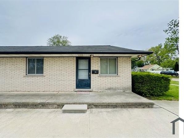 4071 4th St APT 1