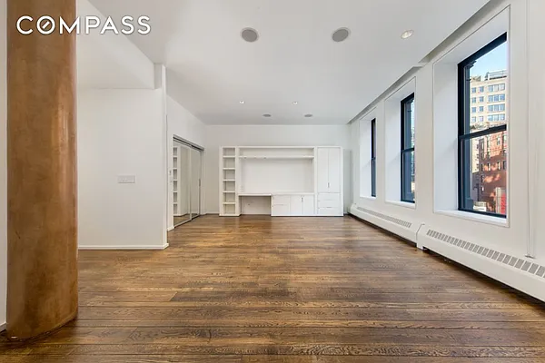 Rented by Compass | media 28