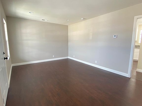 Living room recessed lighting