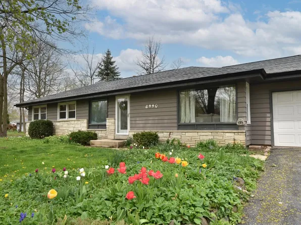 4990 West Donna DRIVE, Brown Deer, WI 53223