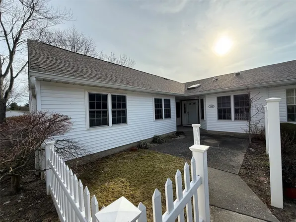 136 Revere Drive, Sayville, NY 11782