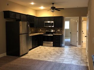 2115 SW Timbertrace Ln, Lees Summit, MO 64082