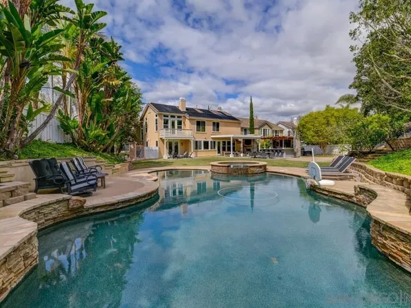 10755 Spur Point Ct, San Diego, CA 92130
