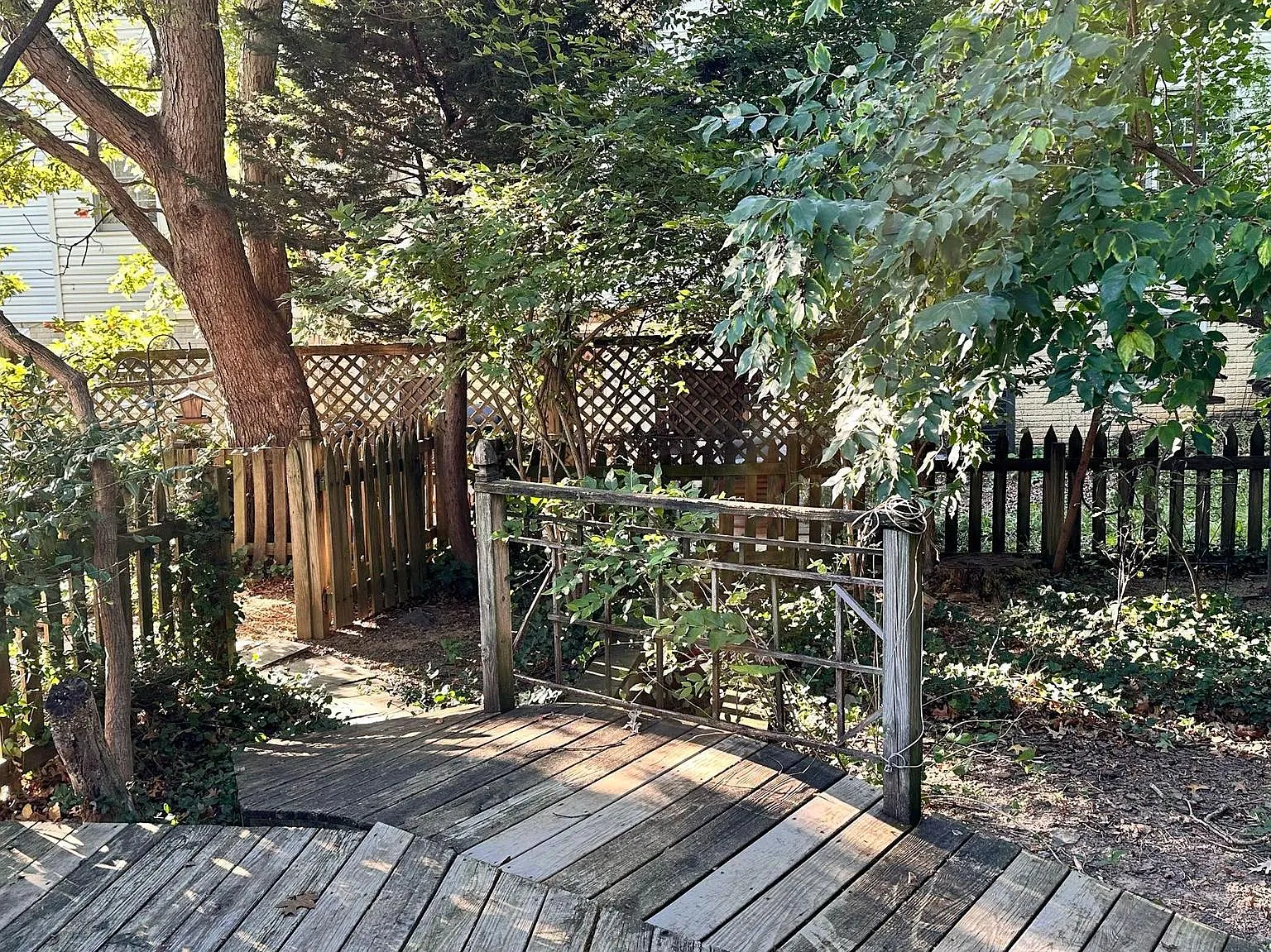 4 bed, 1840 sqft, $3,300 — Photo 4