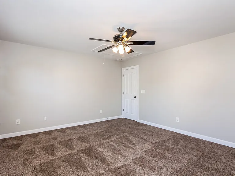 2870 Island Point Dr NW — Photo 14