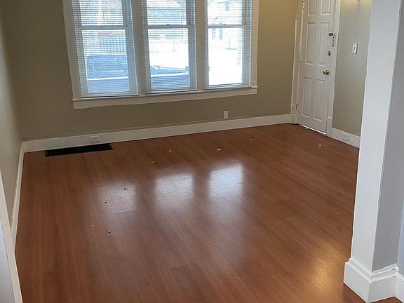 3rd image of 1021 Broadway Ave NW #2