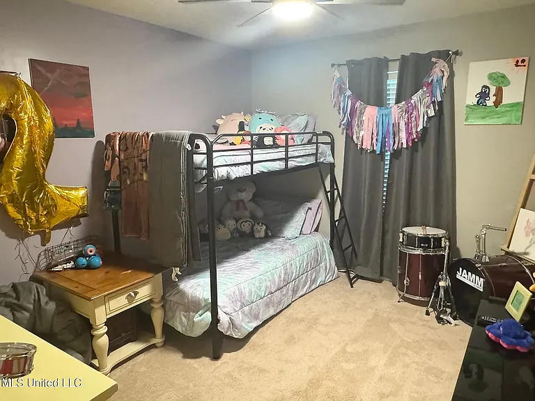 89 Twin Oaks Dr — Photo 11