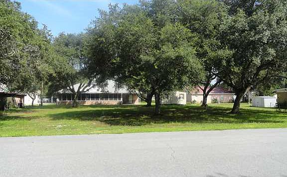 2nd image of 109 19th St