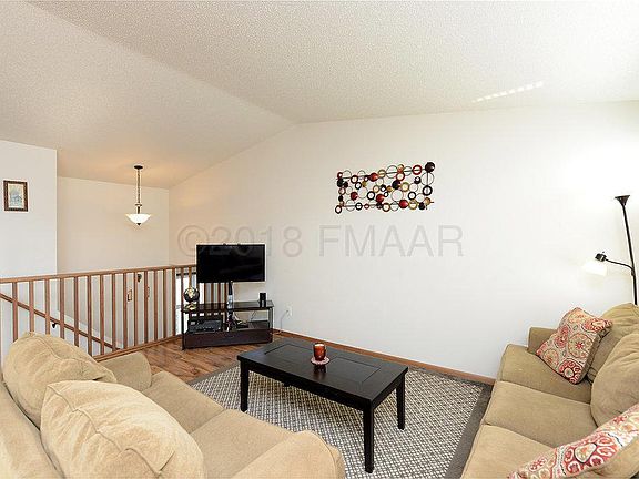 4th image of 2511 7th Ct W