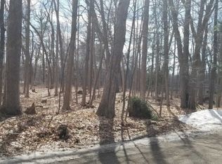 2430 Oaklane Dr SW, Wyoming, MI 49519