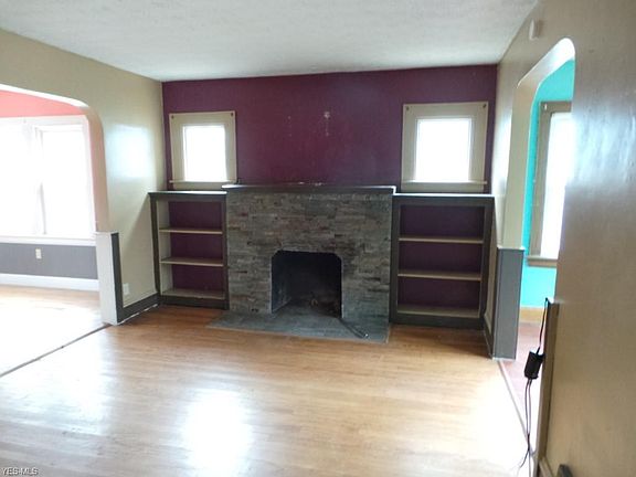 5th image of 1328 Arnold Ave